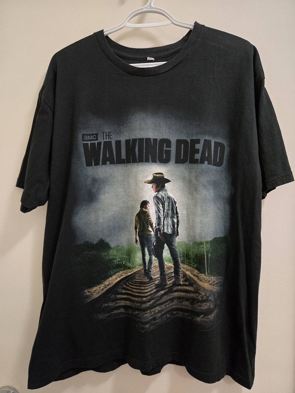 Mens The Walking Dead TShirt (XL)